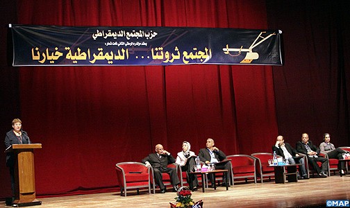 تنوع المشهد السياسي وخيار الديمقراطية جعلا من المغرب استثناء في المنطقة العربية (زهور الشقافي)