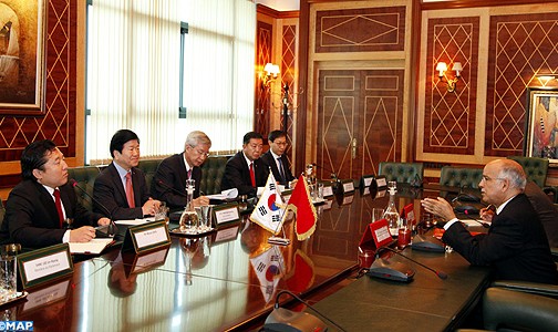 رئيس مجلس المستشارين يجري مباحثات مع نائب رئيس برلمان كوريا الجنوبية