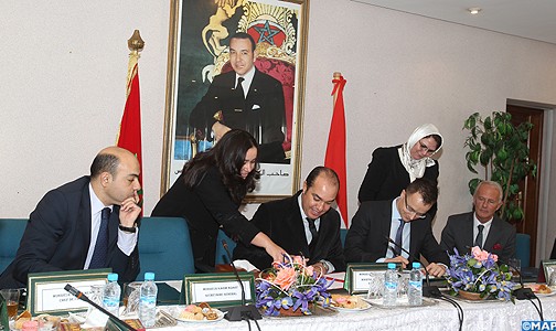توقيع ثلاث اتفاقيات شراكة بين الجامعات الملكية المغربية للدراجات والزوارق الشراعية والدراجات النارية المائية والتزحلق على الماء ونظيراتها الهنغارية