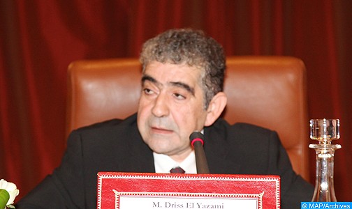 السيد اليزمي يستعرض بطنجة علاقة الاعلام بقضايا حقوق الانسان في المغرب