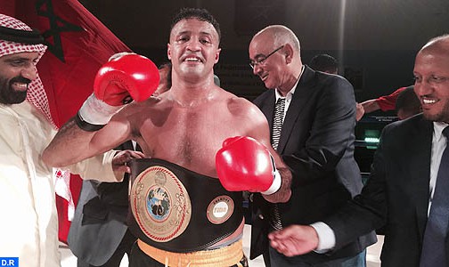 الملاكم المغربي رشيد بومالك يحرز لقب بطولة العالم للملاكمة العربية للمحترفين (وزن المتوسط 72 كلغ) على حساب الفنزويلي ماديرو أمنيال