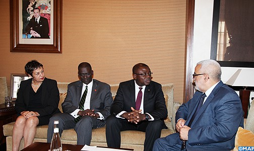 رئيس الحكومة يتباحث مع  نائب رئيس البنك الافريقي للتنمية