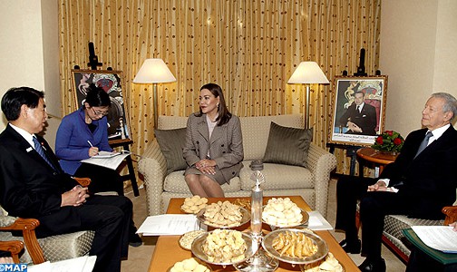 صاحبة السمو الملكي الأميرة للا حسناء تتباحث في ناغويا مع وزير التربية الياباني