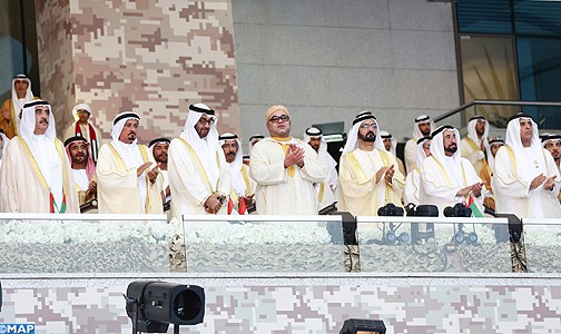جلالة الملك يحضر الاستعراض الذي نظمته دولة الإمارات العربية المتحدة بمناسبة تخليد يومها الوطني الثالث والأربعين