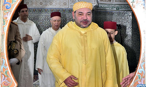 أمير المؤمنين يؤدي صلاة الجمعة بمسجد الصفا بمدينة الدار البيضاء
