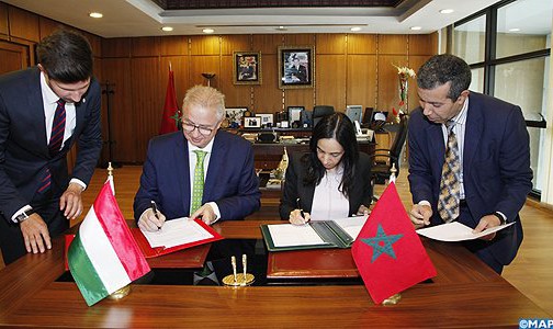 توقيع مذكرة تفاهم للتعاون في المجال القضائي بين المغرب وهنغاريا