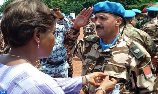 حفظ السلم بكوت ديفوار: توشيح القبعات الزرق للتجريدة المغربية ال23 بميدالية الأمم المتحدة