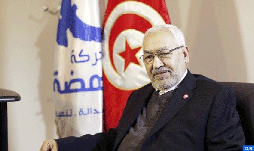 تونس: رئيس “حركة النهضة” يدعو إلى تشكيل “حكومة سياسية”