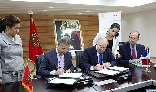 التوقيع بالرباط على اتفاقية تعاون بين المغرب وفرنسا تتعلق بمجالي التعمير وإعداد التراب