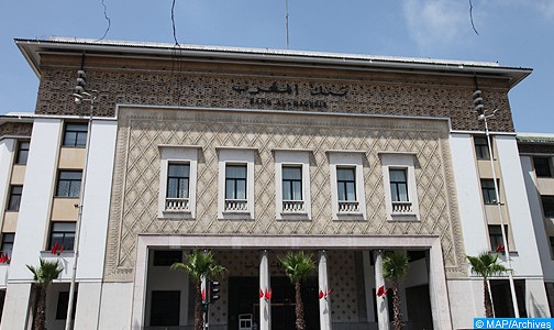 أي إجراء يتعلق بتجميد الأصول المودعة في الحسابات البنكية هو اختصاص حصري للسلطة القضائية (بنك المغرب)