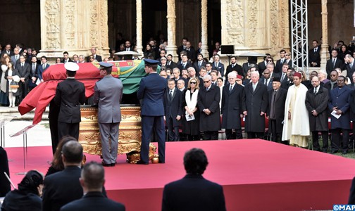 صاحب السمو الملكي الأمير مولاي رشيد يمثل جلالة الملك في جنازة الرئيس البرتغالي الأسبق ماريو سواريس