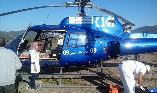 إقليم أزيلال.. المروحية الطبية لوزارة الصحة تنقذ امرأة في حالة صحية حرجة بدوار تلغومت المحاصر بالثلوج