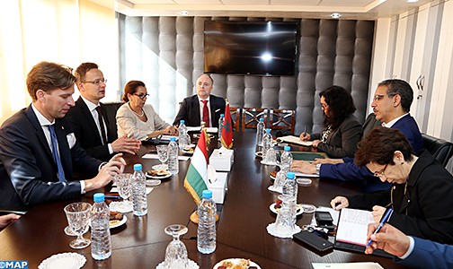 التعاون في مجال الطاقة محور مباحثات السيد الرباح مع وزير الشؤون الخارجية والتجارة الهنغاري