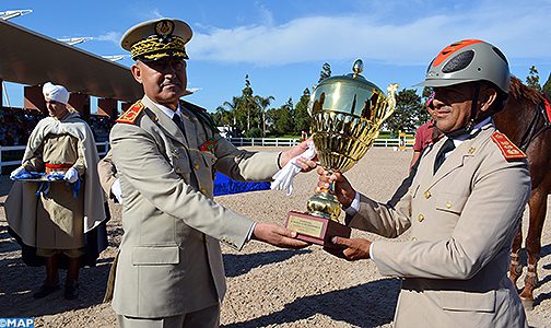 الكولونيل حسن الجابري يفوز بالجائزة الكبرى لصاحب الجلالة الملك محمد السادس للقفز على الحواجز بتمارة