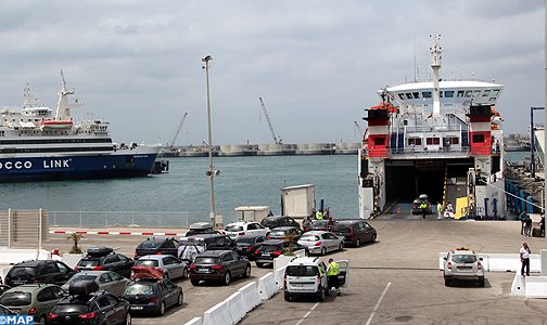 ميناء طنجة المتوسط : ارتفاع وتيرة العبور وانسيابية في تدفق المسافرين