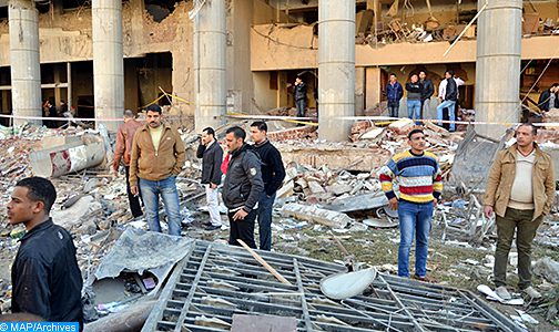 ارتفاع عدد ضحايا الهجوم الإرهابي على مسجد بمدينة العريش المصرية إلى 305 قتيلا و128 مصابا