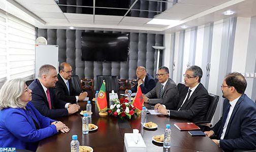 إقامة ربط كهربائي بين المغرب والبرتغال محور مباحثات بالرباط