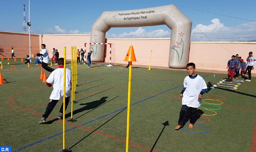 الأنشطة الرياضية للقافلة الوطنية للرياضة للجميع تستهدف شباب وأطفال آيت اسحاق