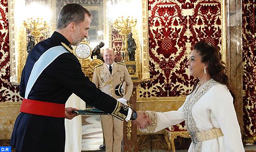 السيدة بنيعيش تقدم أوراق اعتمادها للعاهل الإسباني الملك فليبي السادس