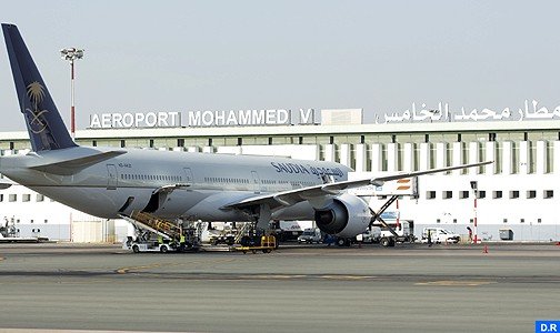 شركة الطيران العمانية تطلق أول رحلة جوية لها ما بين مطاري مسقط والدار البيضاء