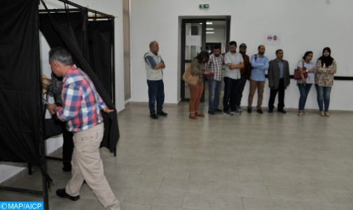 العشرات من أعضاء النقابة الوطنية للصحافة المغربية يدينون الأسلوب “اللاديمقراطي” الذي اعتمد في اختيار ممثلي النقابة في المجلس الوطني للصحافة
