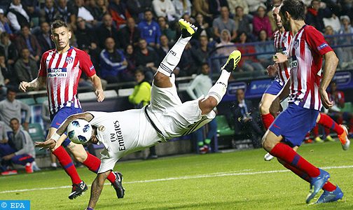أتليتيكو يفوز على ريال مدريد في الوقت الإضافي ويتوج بالسوبر الأوروبي