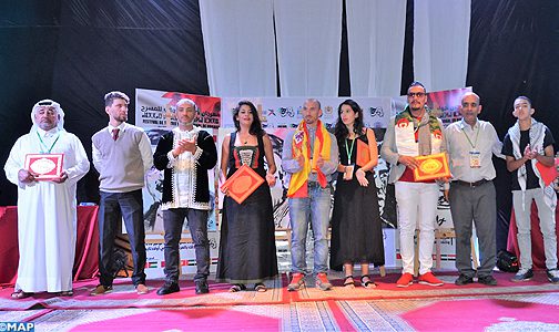 تارودانت : انطلاق فعاليات الدورة الخامسة ل”مهرجان هوارة الدولي للمسرح ” بمدينة أولاد تايمة