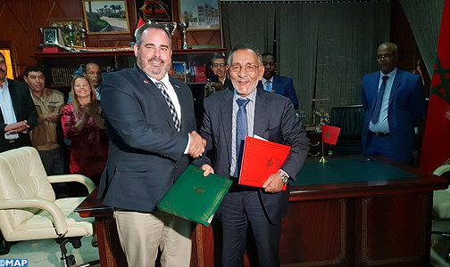 التوقيع على اتفاقية – إطار للشراكة والتعاون بين الجماعة الترابية للداخلة ومدينة مالارتيك الكندية