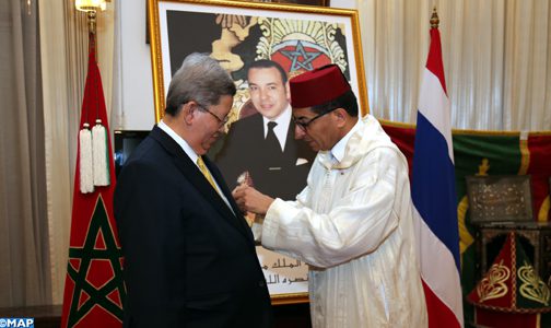 تسليم وسام ملكي لسفير تايلاند السابق بالمغرب