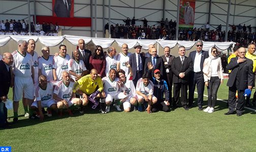 تعادل قدماء لاعبي المنتخب الوطني مع قدماء لاعبي الدرويش في المباراة التكريمية لروح حميد الهزاز (1-1)