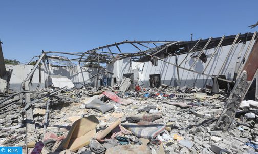 53 قتيلا في قصف مركز لإيواء المهاجرين قرب طرابلس