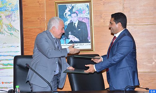 خدمات البريد الرقمي: توقيع اتفاقية إطار للشراكة بين وزارة الطاقة والمعادن والتنمية المستدامة وبريد المغرب