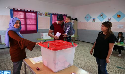 تونس.. قيس سعيد ونبيل القروي يخوضان الجولة الثانية من الانتخابات