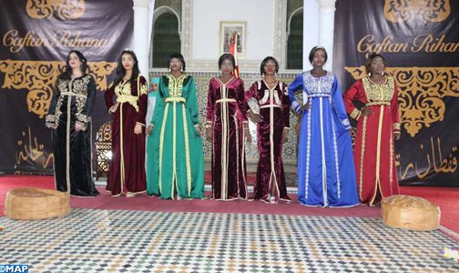 نواكشوط.. عرض للأزياء التقليدية يبرز جمالية وأصالة القفطان المغربي