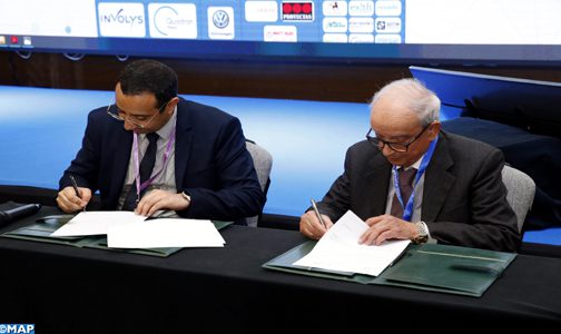 الدار البيضاء .. توقيع اتفاقية شراكة بين الجمعية المغربية لأطر المشتريات والمدرسة العليا لصناعات النسيج و الألبسة