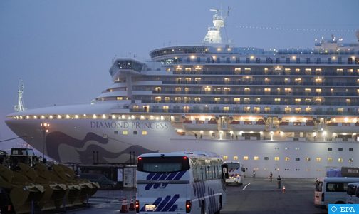 فيروس كورونا.. ارتفاع عدد المصابين على متن السفينة السياحية قبالة اليابان إلى 355