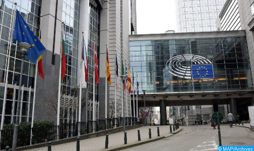 البرلمان الأوروبي ينظر رسميا في قضية اختلاس المساعدات الإنسانية من قبل “البوليساريو” والجزائر
