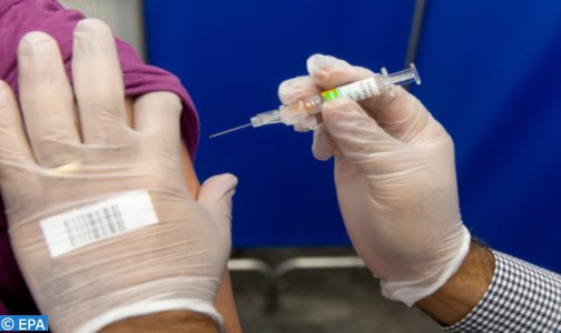 بريطانيا تفرض قيودا على تصدير اللقاحات ضد الانفلونزا