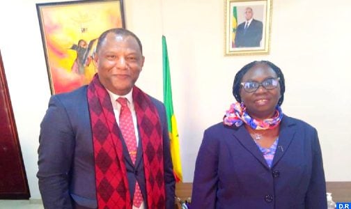 سفير صاحب الجلالة بدكار يتباحث مع وزيرة الطاقة والنفط السنغالية