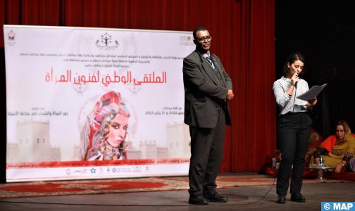 مراكش.. أمسية للاحتفاء بتنوع الفولكلور في افتتاح الملتقى الوطني التاسع لفنون المرأة