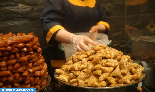 الدار البيضاء..إقبال كبير على المقبلات التقليدية خلال شهر رمضان الأبرك