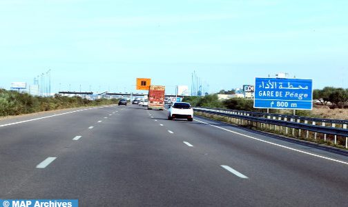 الوكالة الوطنية للسلامة الطرقية تدعو إلى توخي الحذر بسبب رياح قوية بعدد من مناطق المملكة
