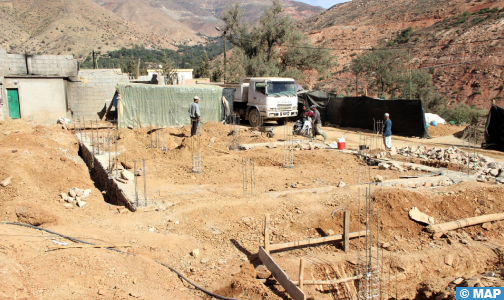 إقليم تارودانت: الشروع في عملية إعادة بناء المنازل المتضررة من الزلزال بجماعة تزي نتاست
