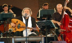 A Timitar, Marcel Khalifé et Al Mayadine chantent la paix et l’amour