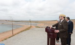 SM le Roi inaugure le projet d’assainissement liquide de Saidia et de sa station touristique