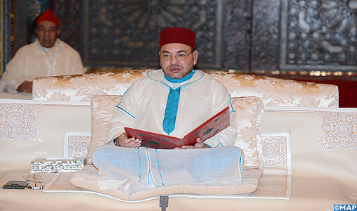 SM le Roi, Amir Al Mouminine, préside la quatrième causerie religieuse du mois de Ramadan
