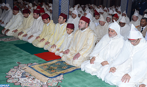 SM le Roi préside à Rabat une veillée religieuse en commémoration de Laylat Al-Qadr