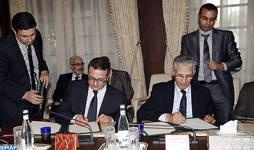 Signature à Rabat de deux accords-cadres pour la formation de 10.000 cadres pédagogiques d’ici à 2016