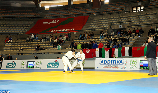 Les clubs marocain Najm Salé (filles) et saoudien d’Al Wahda (garçons), champions arabes de judo par équipes
