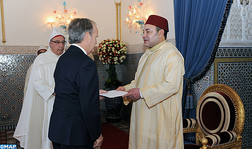 SM le Roi reçoit à Marrakech plusieurs ambassadeurs étrangers